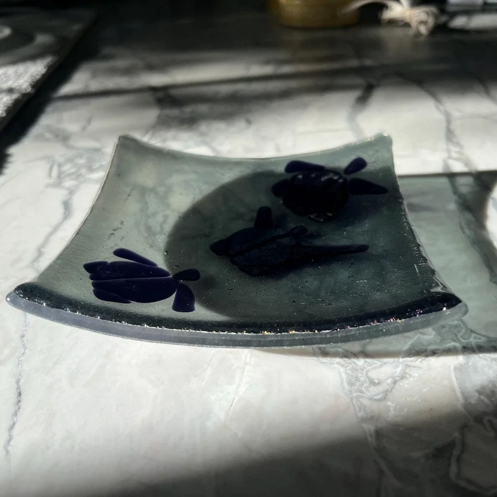 Turtle iridescent fused glass‎ trinket dish